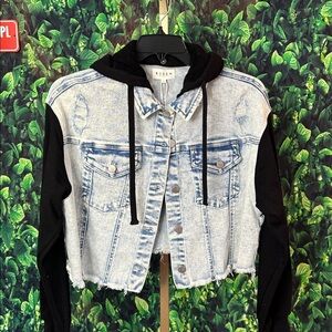 RisenJeans Cropped Denim Hoody Jacket Size Large